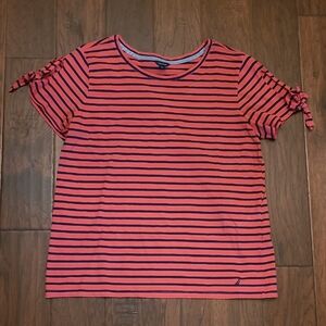 Nautica women's open sleeve top with coral and navy stripe design size XL